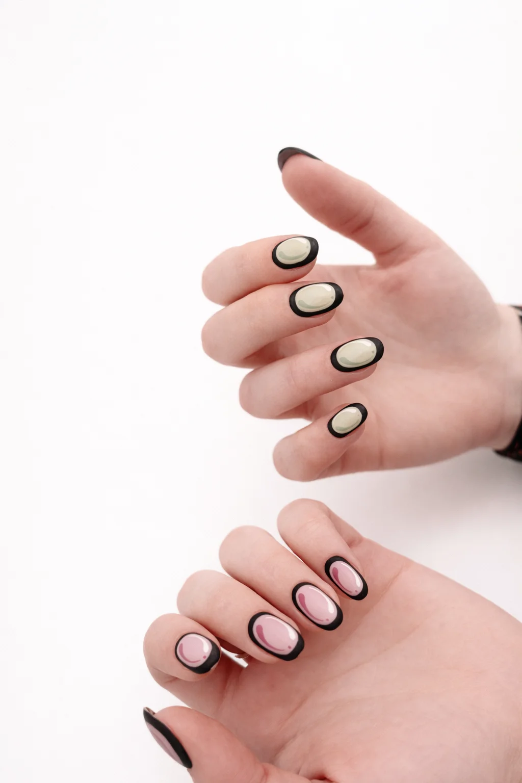Manicure — 2